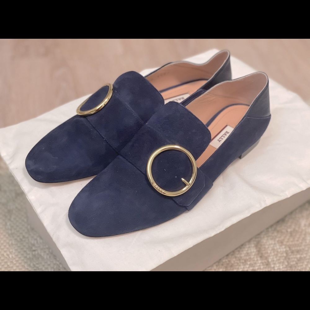 Bally suede loafer size 37
